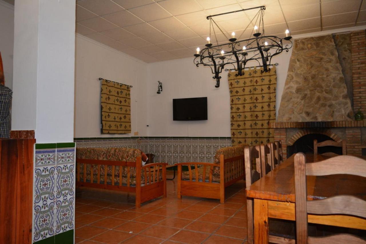 Vila Casa De Santo Domingo La Iruela Exteriér fotografie