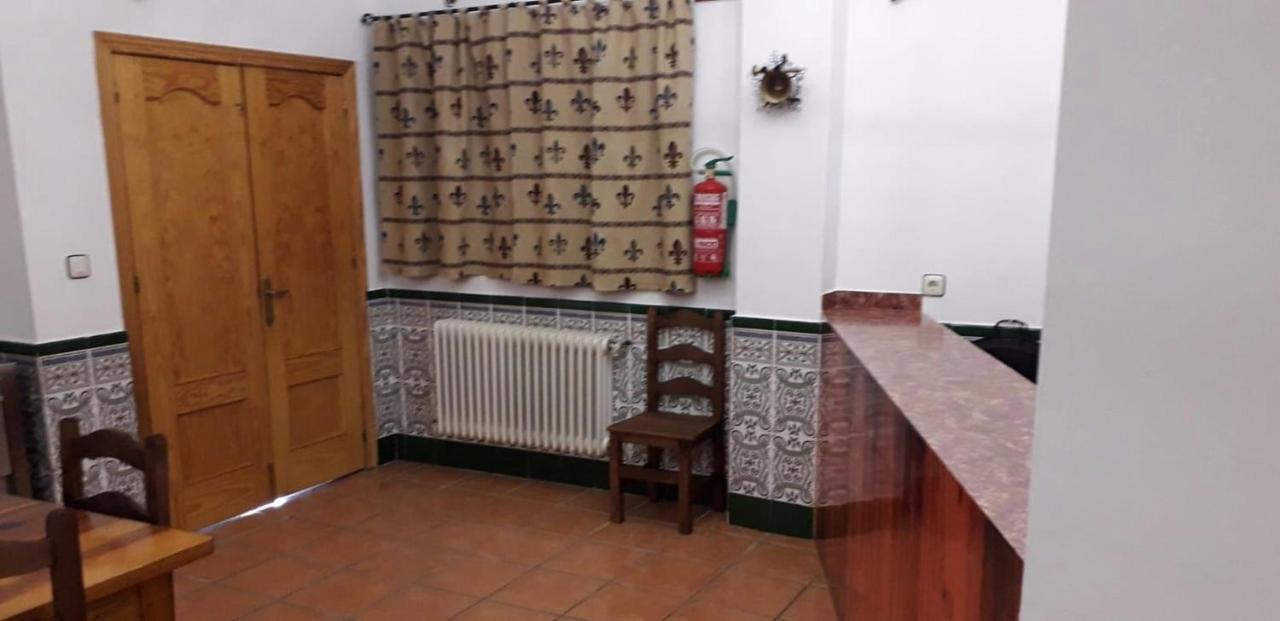 Vila Casa De Santo Domingo La Iruela Exteriér fotografie